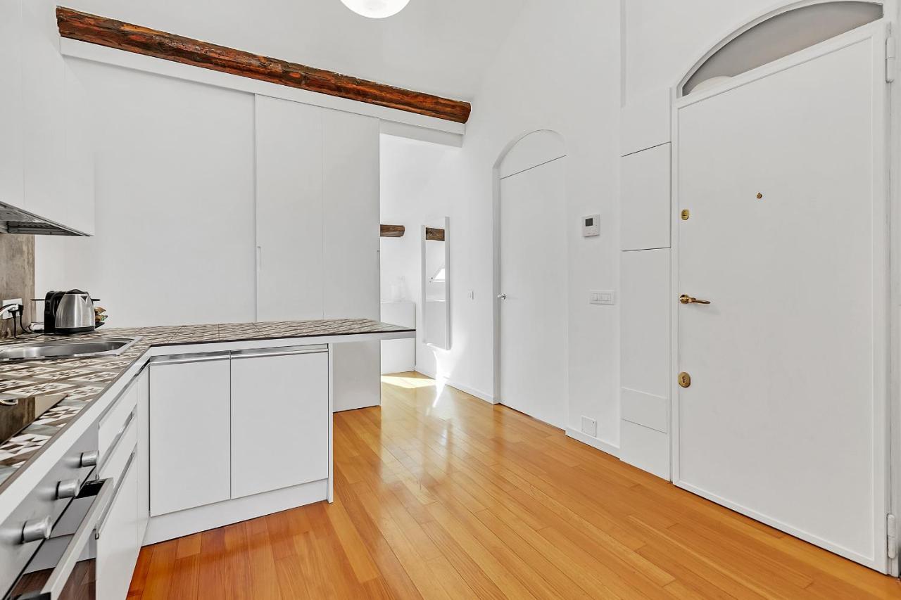 Apartmán Cosmopolitan Milán Exteriér fotografie